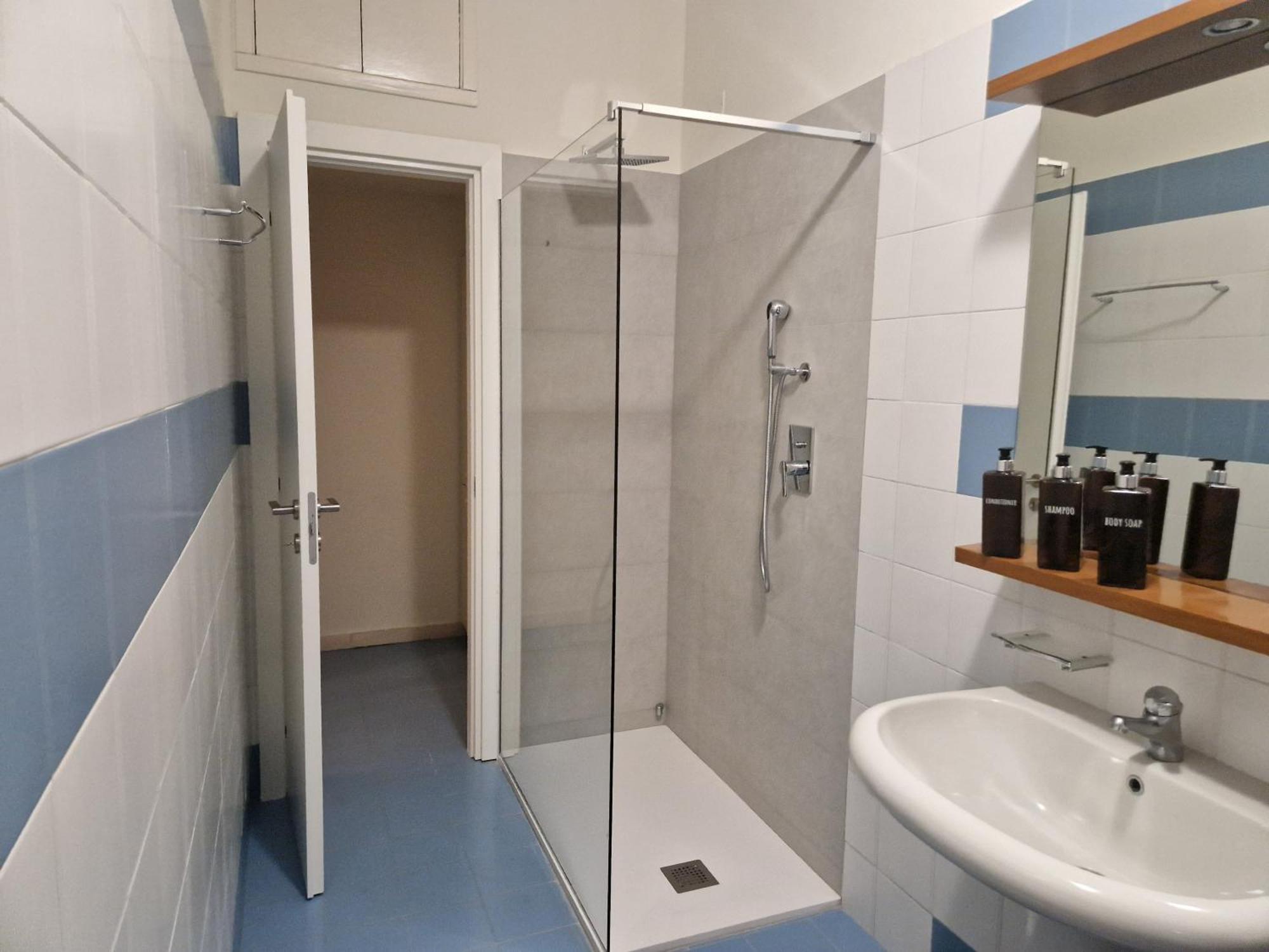 Charming Towers Guest House-Apartment Milan Luaran gambar
