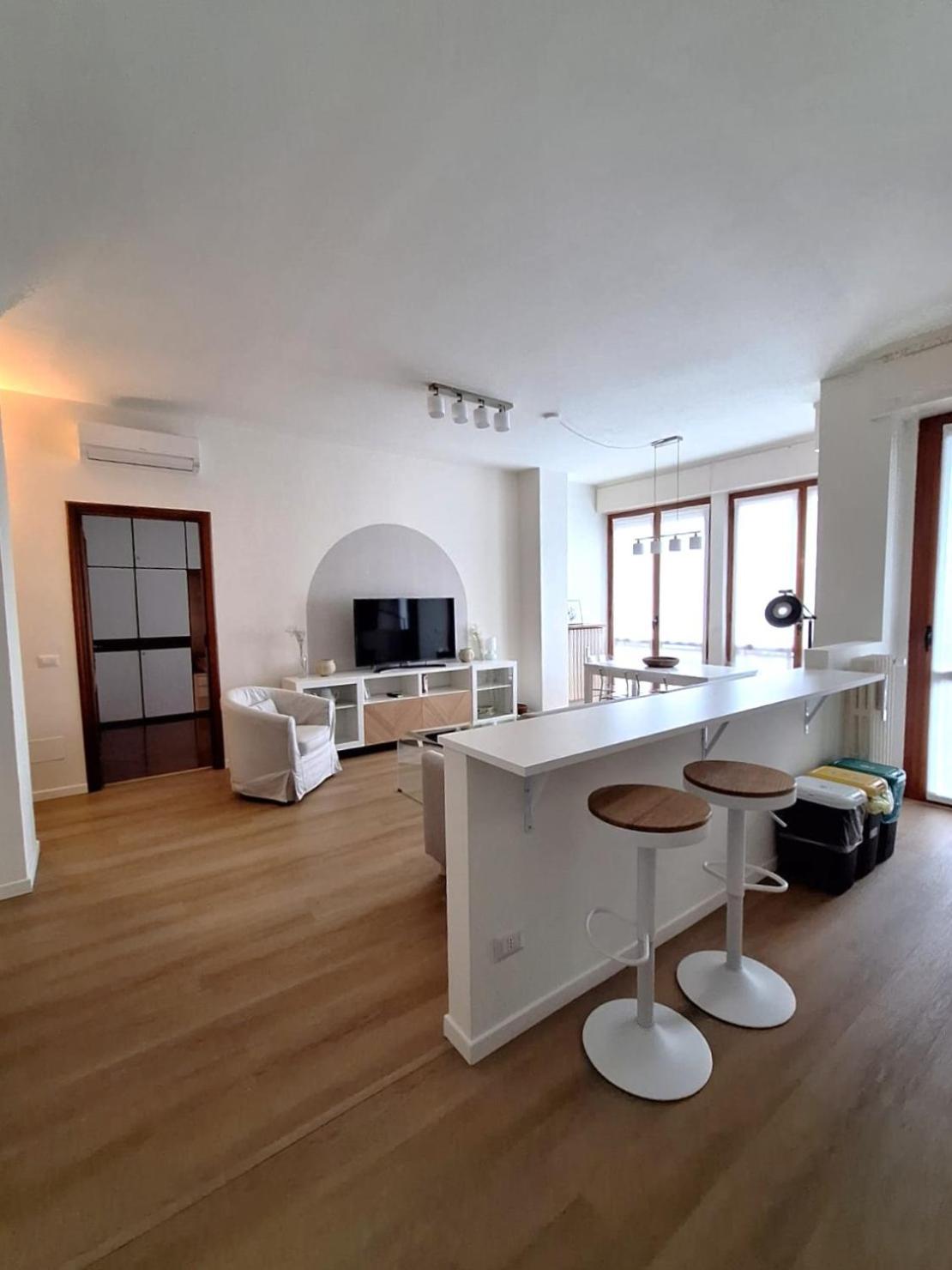 Charming Towers Guest House-Apartment Milan Luaran gambar