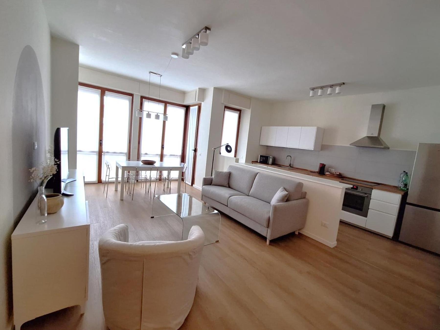 Charming Towers Guest House-Apartment Milan Luaran gambar